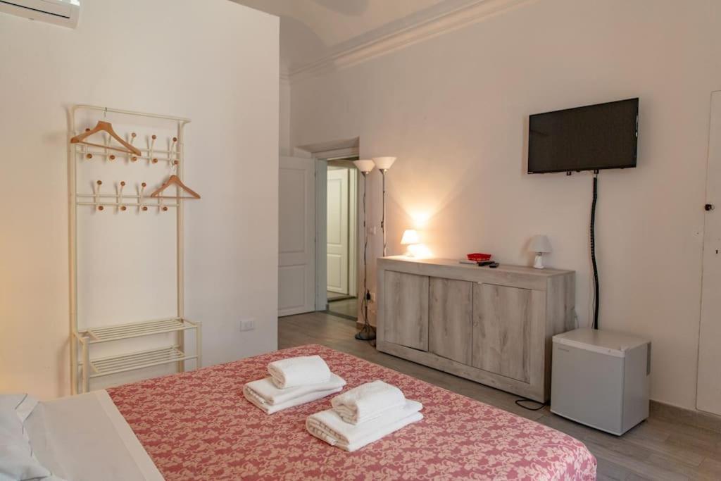 Beautiful Apartment In Quite Area Florencia Exterior foto